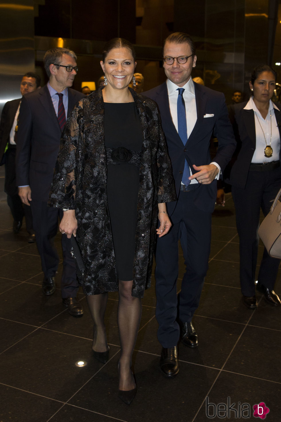 Los Príncipes Victoria y Daniel de Suecia en una cena de gala en Lima