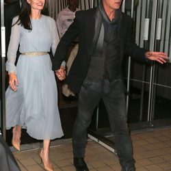 Angelina Jolie y Brad Pitt de la mano en el estreno de 'By The Sea' en Nueva York