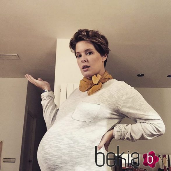 Tania Llasera presume de barriga en Instagram