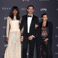 Riccardo Tisci, Naomi Campbell y Kim Kardashian en la Gala LACMA 2015