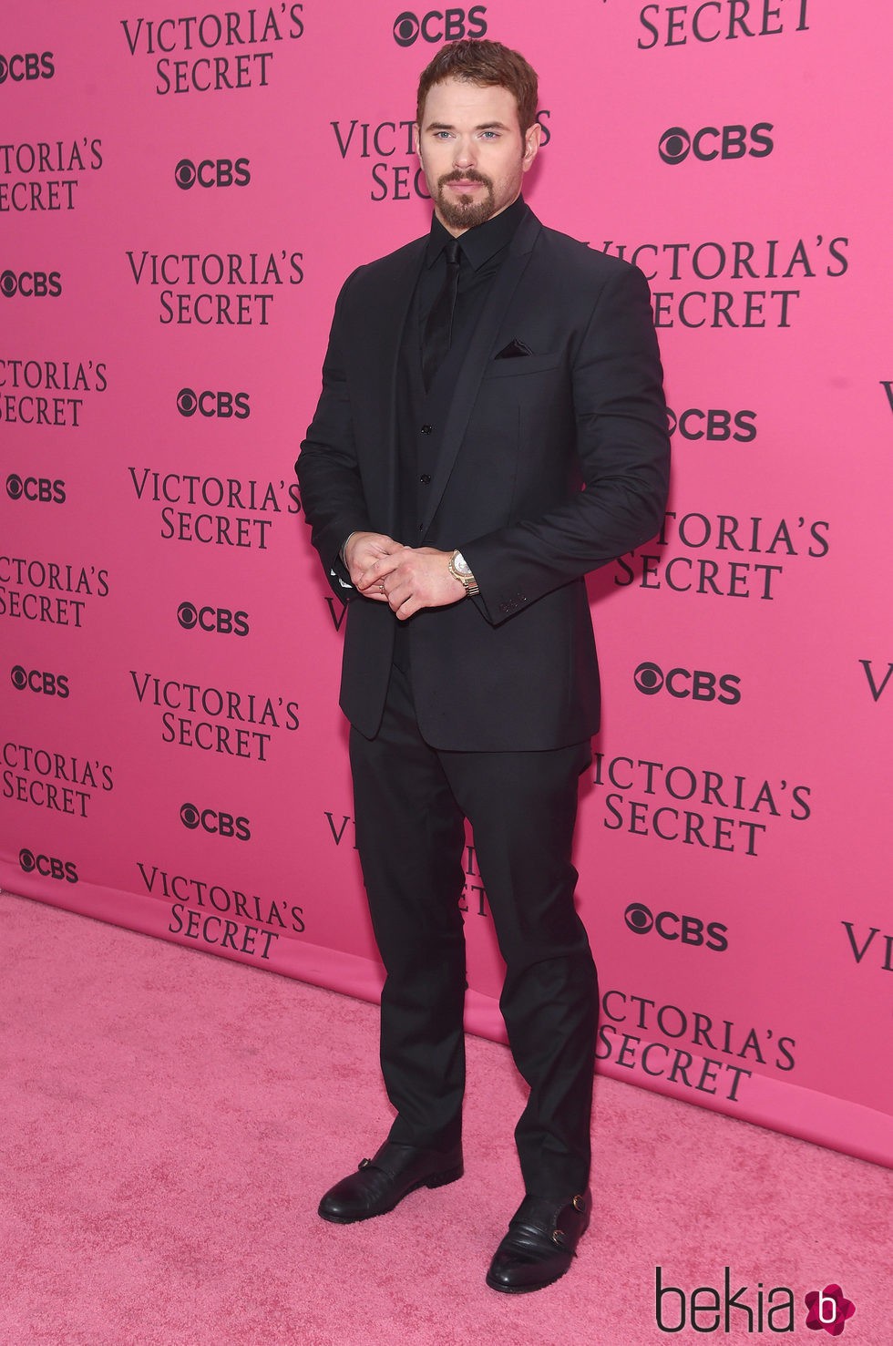 Kellan Lutz en el Victoria's Secret Fashion Show 2015