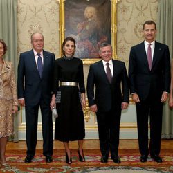 Los Reyes Felipe y Letizia y los Reyes Juan Carlos y Sofía en una cena con Abdalá y Rania de Jordania