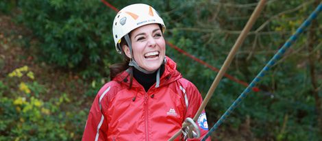 Kate Middleton escalando en Gales