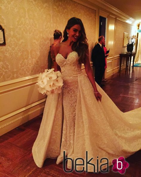 Sofía Vergara, sensacional con su su vestido de novia del diseñador Zuhair Murad