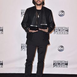 The Weeknd en los American Music Awards 2015
