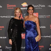 Belén Rueda y Elsa Anka en la Gala contra el Sida 2015 de Barcelona