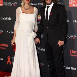 Carles Puyol y Vanesa Lorenzo en la Gala contra el Sida 2015 de Barcelona