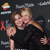Belén Rueda y Natalia Sánchez en la Gala contra el Sida 2015 de Barcelona