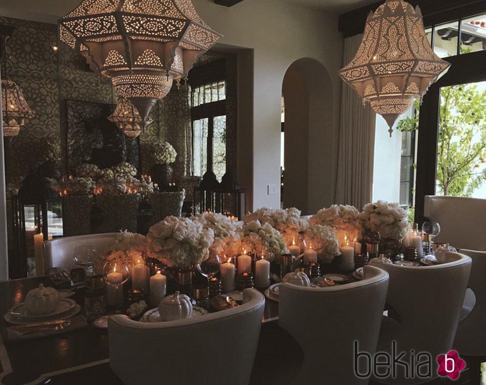 Mesa de la cena de los Kardashian-Jenner por Acción de Gracias