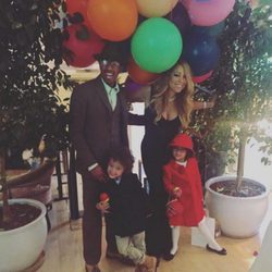 Mariah Carey y su ex, Nick Cannon, junto a sus hijos en Acción de Gracias 2015