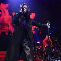 Selena Gomez durante su actuación en el Jingle Ball Tour 2015 en Los Angeles