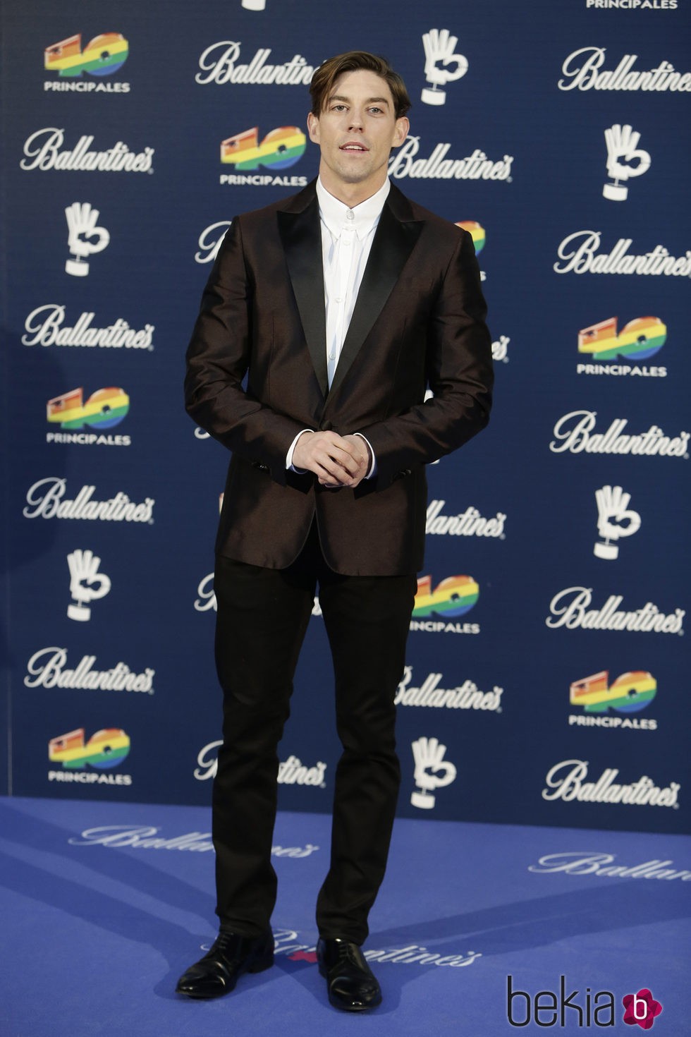 Adrián Lastra en los Premios 40 Principales 2015