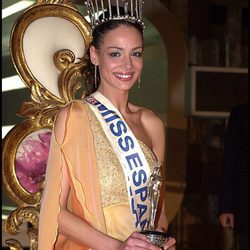 Eva González tras ser proclamada Miss España 2003