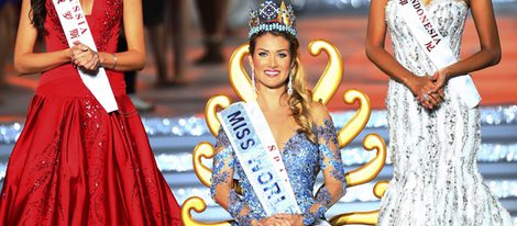 Mireia Lalaguna es coronada Miss Mundo 2015