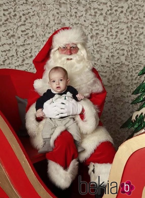 El Príncipe Nicolás de Suecia felicita con Papá Noel la Navidad 2015