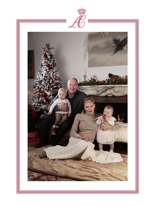 Felicitación de Navidad 2015 de los Príncipes Alberto y Charlene con sus hijos Jacques y Gabriella