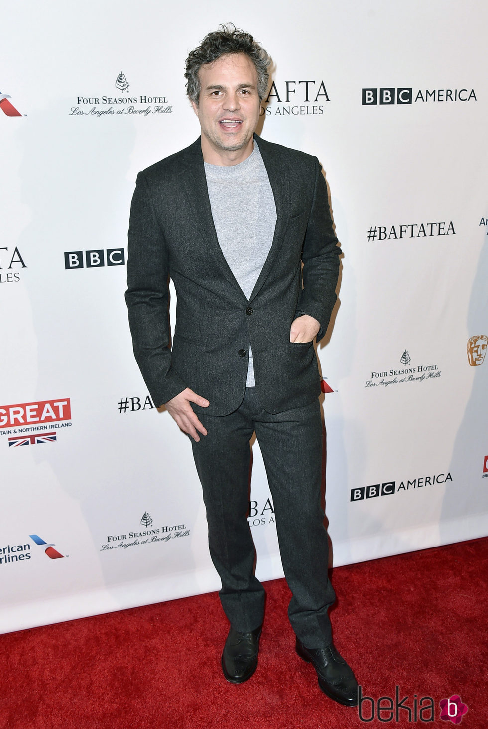 Mark Ruffalo en la fiesta de los nominados a los BAFTA 2016 en Los Angeles