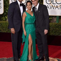 Will Smith, Jada Pinkett Smith y Trey Smith en la alfombra roja de los Globos de Oro 2016