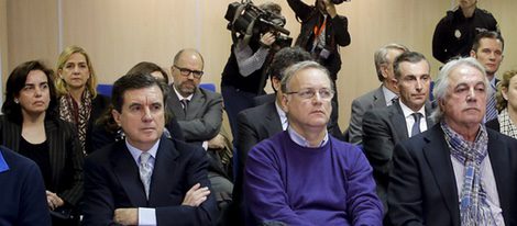 Los acusados por el Caso Nóos en la primera sesión del juicio en Palma de Mallorca