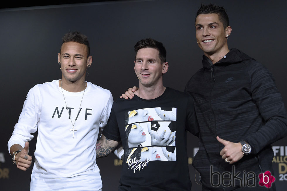 Neymar, Leo Messi y Cristiano Ronaldo en el Balón de Oro 2015