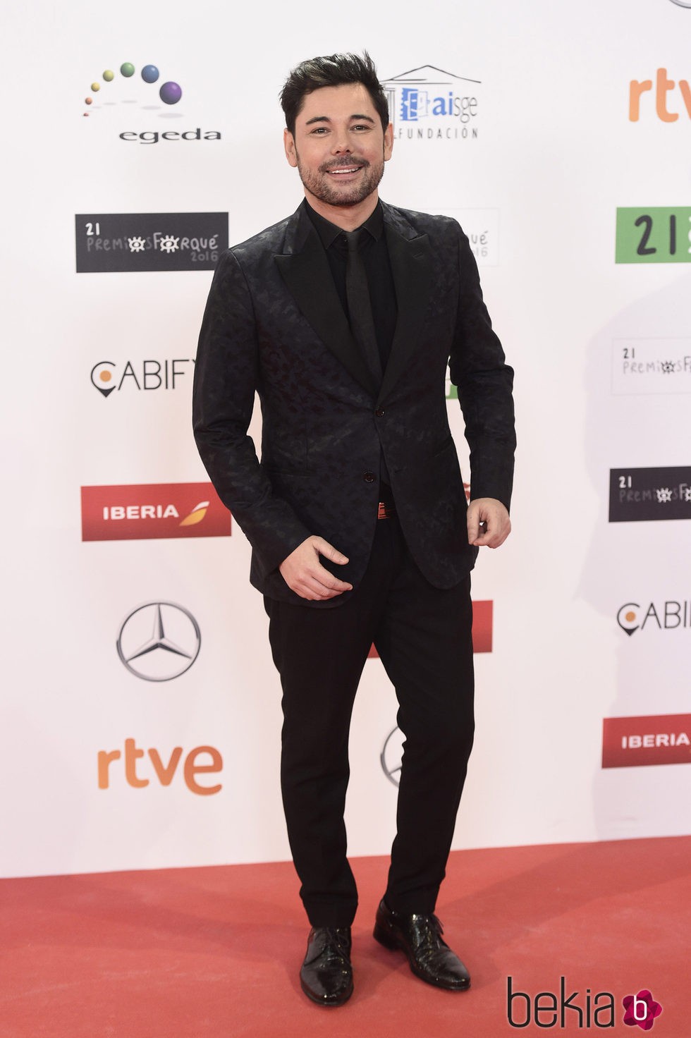 Miguel Poveda en los Premios José María Forqué 2016