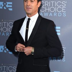 Justin Theroux en los Critics' Choice Awards 2016