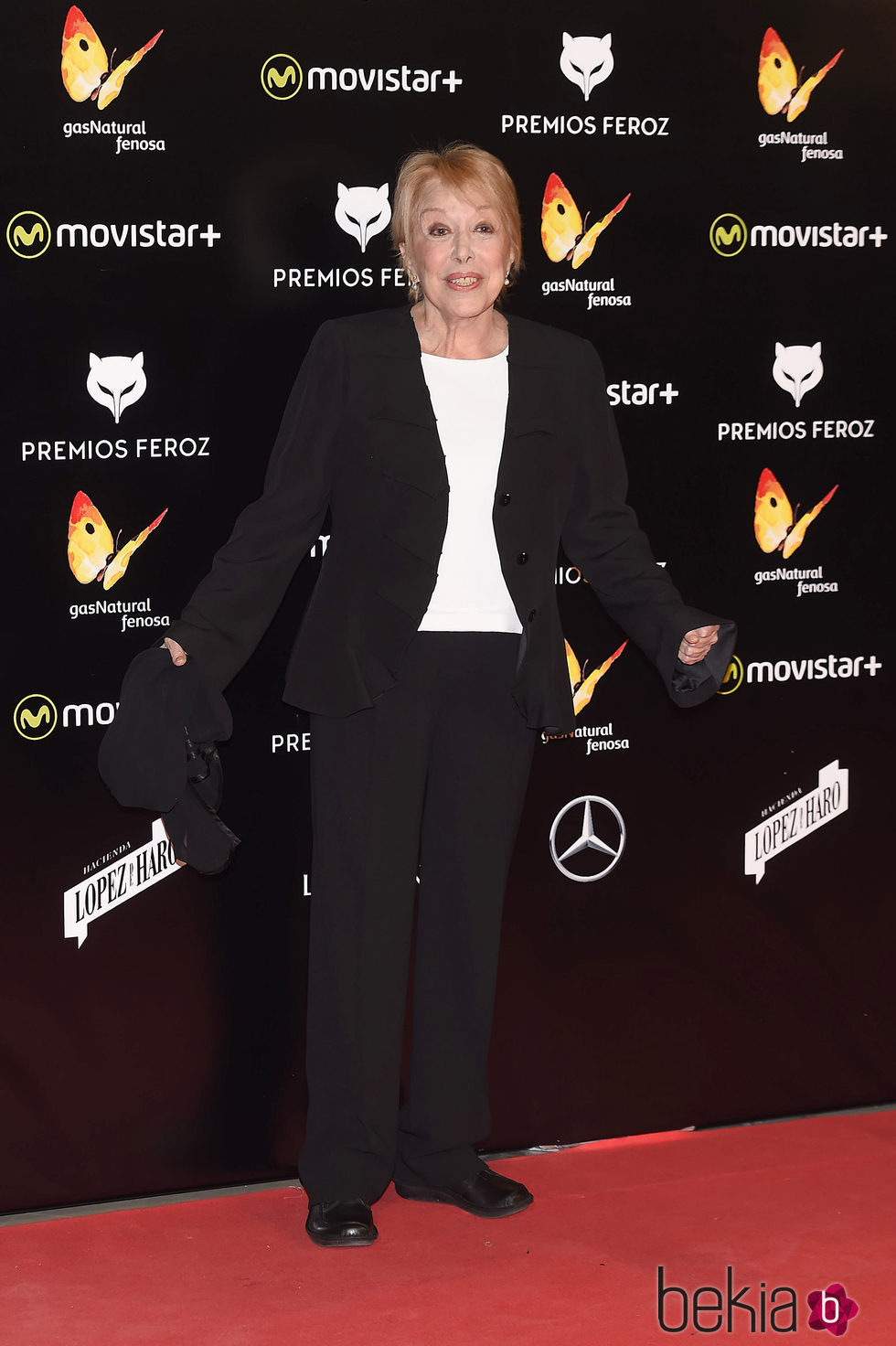 Rosa María Sardá en la alfombra roja de los Premios Feroz 2016