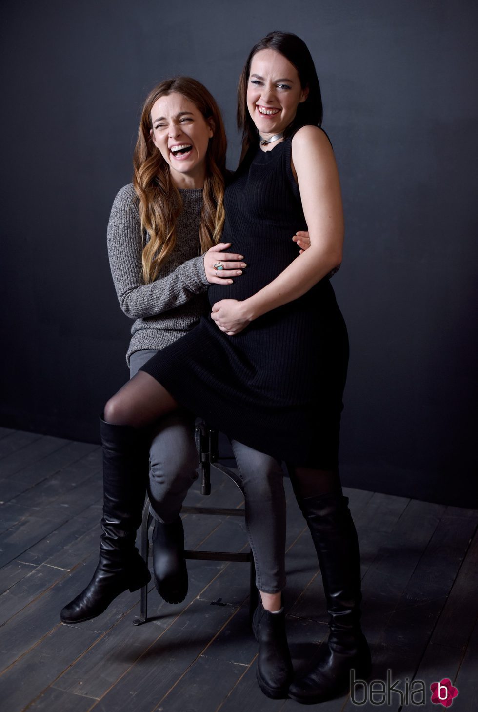 Jena Malone junto a su compañera de reparto Riley Keough en el festival Sundance 2016