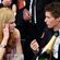 Nicole Kidman y Eddie Redmayne charlando en los Premios SAG 2016