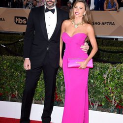 Sofía Vergara y Joe Manganiello en la alfombra roja de los SAG 2016