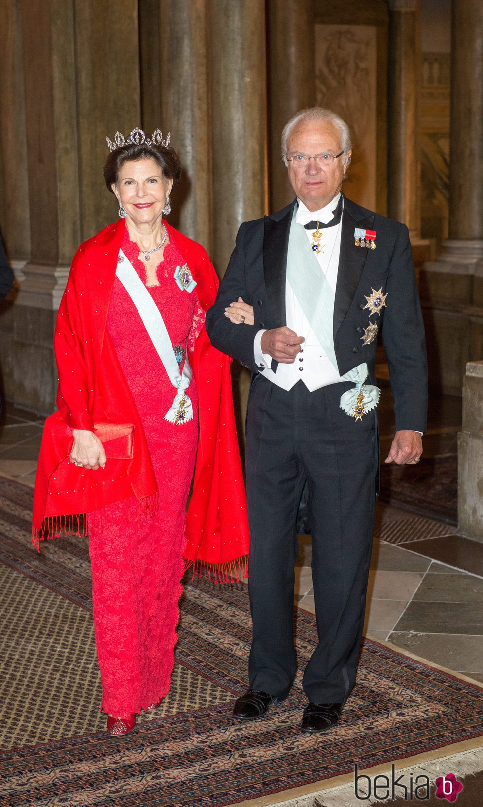 Los Reyes Silvia y Carlos Gustavo de Suecia en una cena de gala en Estocolmo