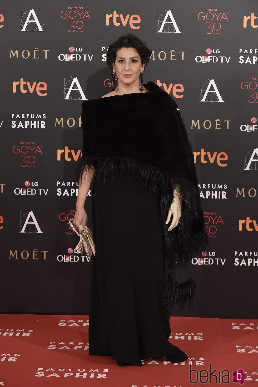 Elvira Minguez en la alfombra roja de los Premios Goya 2016