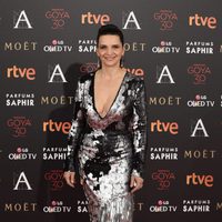 Juliette Binoche en la alfombra roja de los Premios Goya 2016