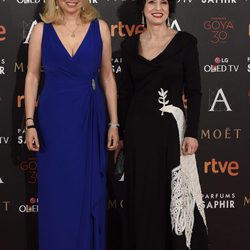 Emma y Adriana Ozores en la alfombra roja de los Premios Goya 2016
