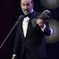 Javier Cámara recibe su Premio Goya 2016 a Mejor Actor de Reparto por 'Truman'