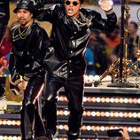 Bruno Mars durante su actuación en la Super Bowl 2016