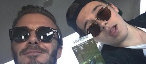 David Beckham y su hijo Brooklyn de camino a la Super Bowl 2016