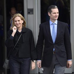 La Infanta Cristina e Iñaki Urdangarín a la salida de la segunda sesión del juicio por el Caso Nóos