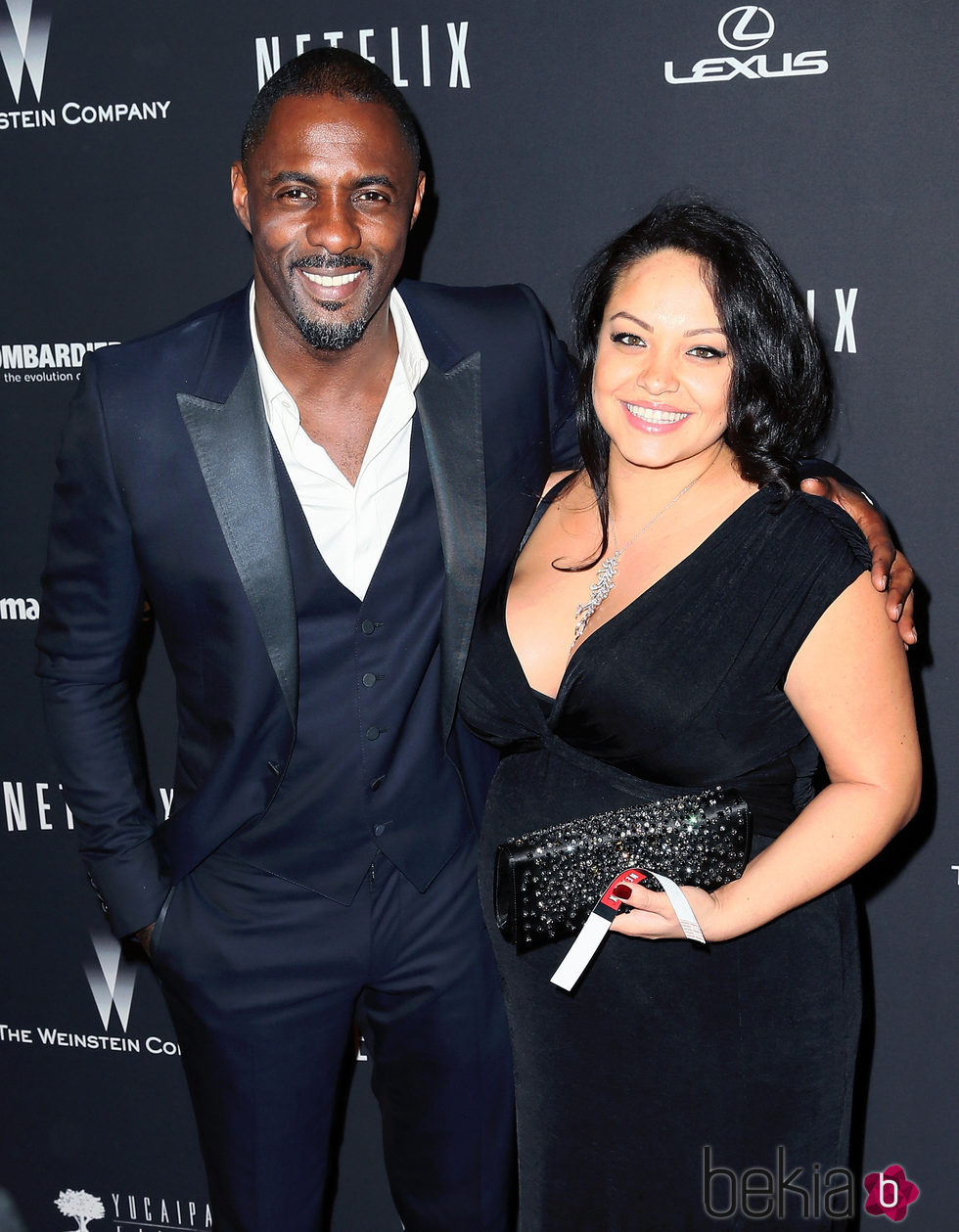 Idris Elba y Naiyana Garth en la fiesta de Netflix antes de ser padres