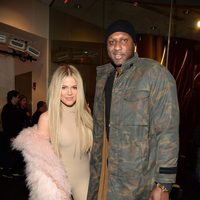 Khloe Kardashian y Lamar Odom en el desfile de Kanye West 'Yeezy Season 3'
