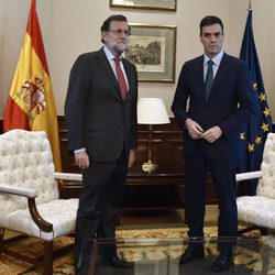 Mariano Rajoy y Pedro Sánchez se reúnen en el Congreso de los Diputados