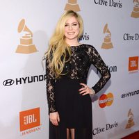 Avril Lavigne en la fiesta Clive Davis previa a los Grammy 2016
