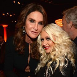 Christina Aguilera y Caitlyn Jenner en la fiesta Clive Davis previa a los Grammy 2016