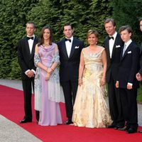 Los Grandes Duques de Luxemburgo con sus 5 hijos