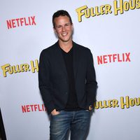 Scott Weinger durante la presentación de 'Madres Forzosas' en Netflix