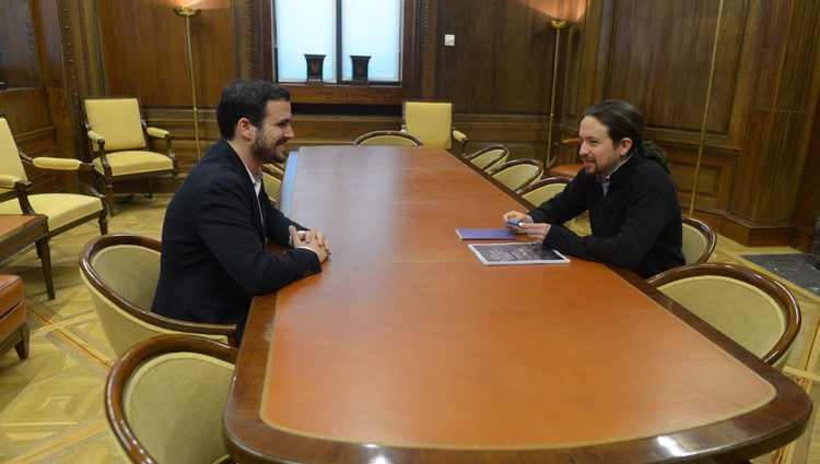 Alberto Garzón y Pablo Iglesias se reúnen para llegar a acuerdos de gobierno