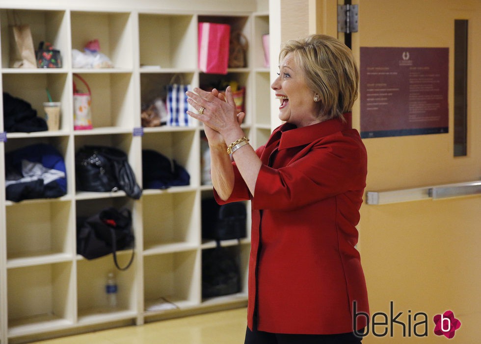 Hillary Clinton celebra su victoria en los caucos de Nevada