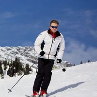 Guillermo Alejandro de Holanda esquiando en sus vacaciones de invierno en Austria