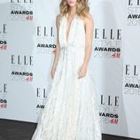 Suki Waterhouse en los Premios Elle Style 2016