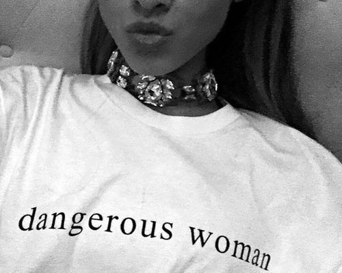 Ariana Grande publica el nombre de su próximo disco 'Dangerous Woman'